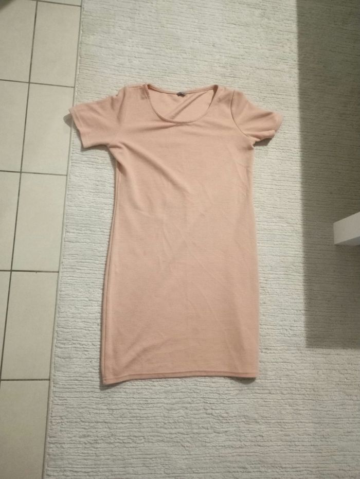 Robe longue manches courtes