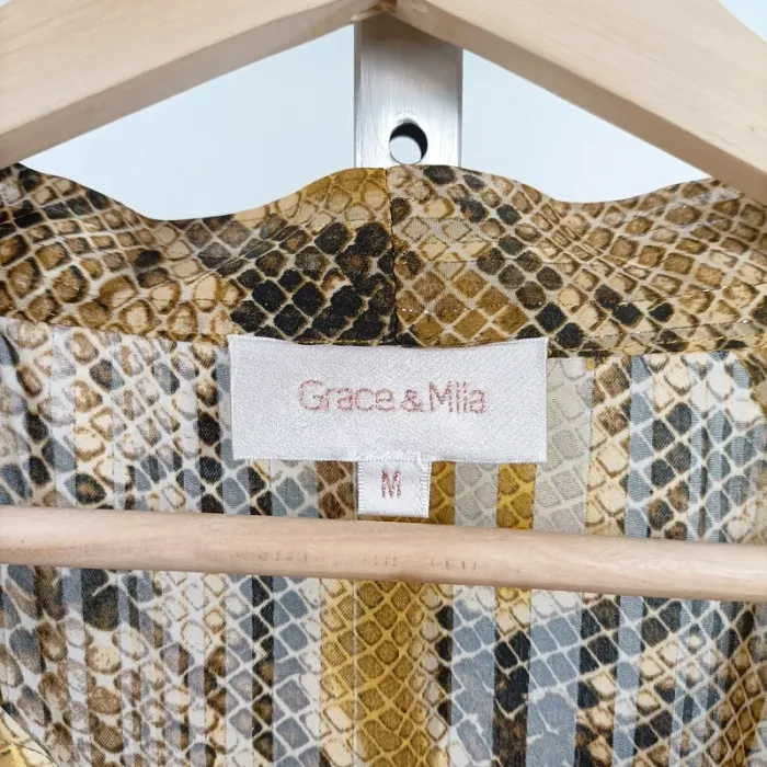 Blouse imprimé python moutarde – Grace & Mila – Taille M A747 - photo numéro 3