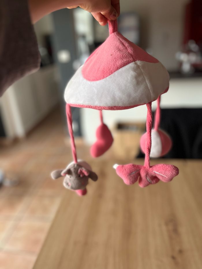 Tapis d’éveil et son arche, spirale pour poussette et mobile avec son support - photo numéro 7