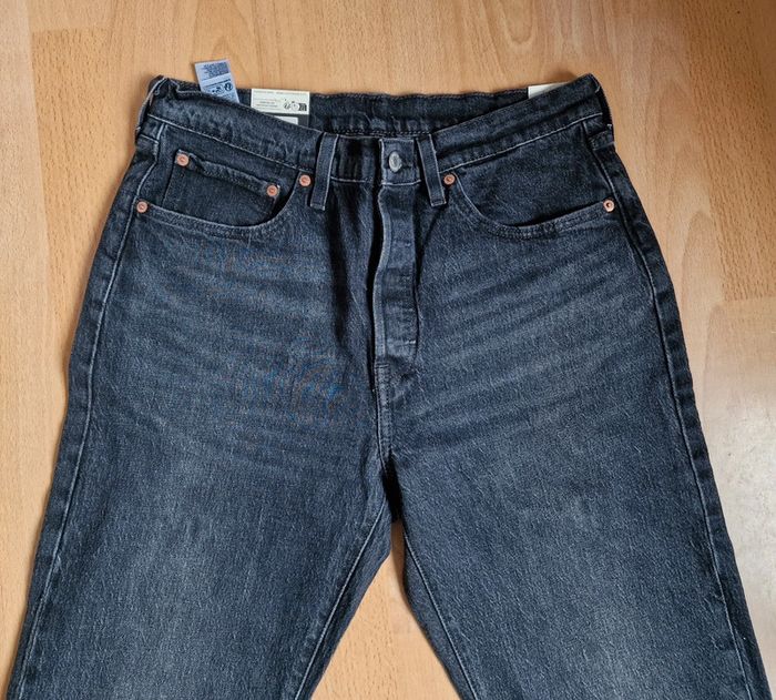 Jean Levi's femme neuf étiquette - photo numéro 3