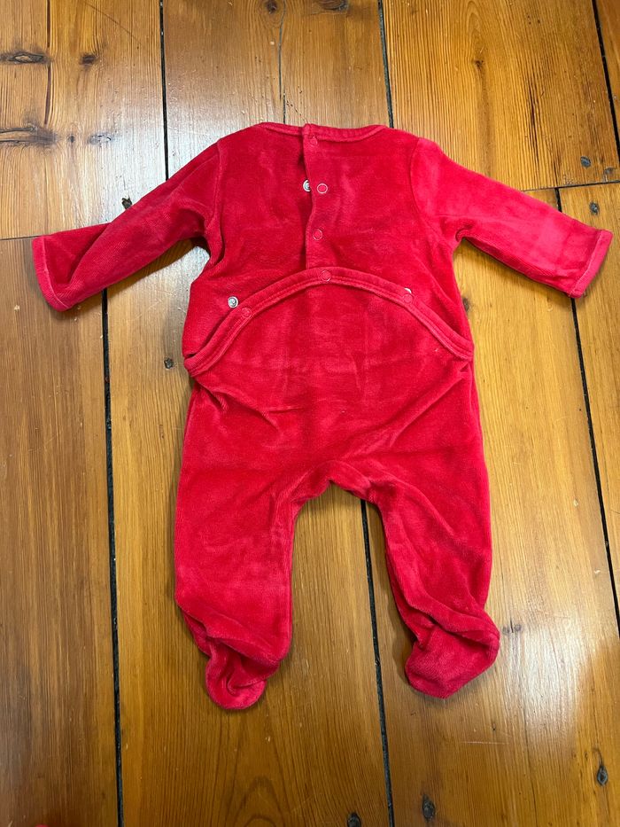 Pyjama - photo numéro 2