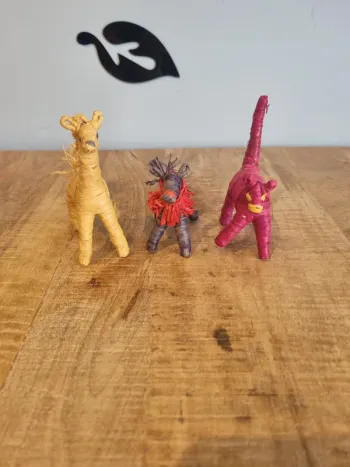 Lot de 3 animaux en raphia