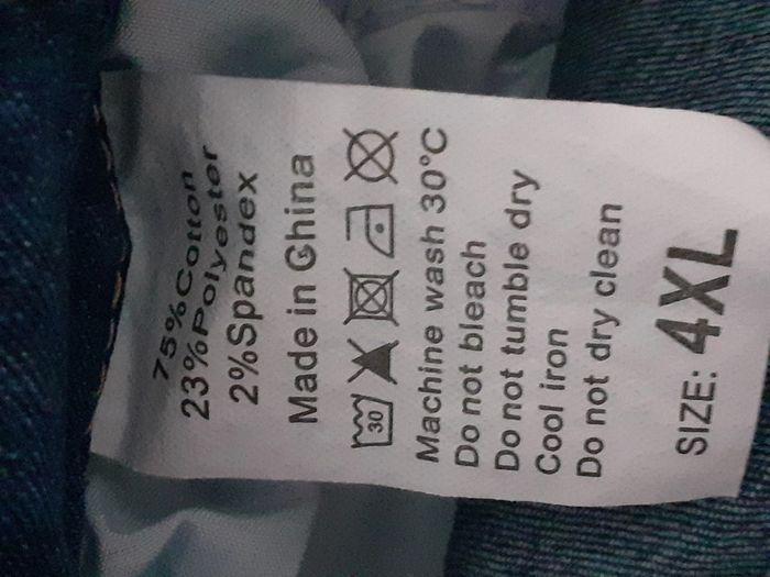 Jeans pour femme taille 4XL troués avec détails patte d'animaux - photo numéro 7