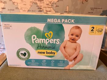 Couches Pampers Harmonie taille 2