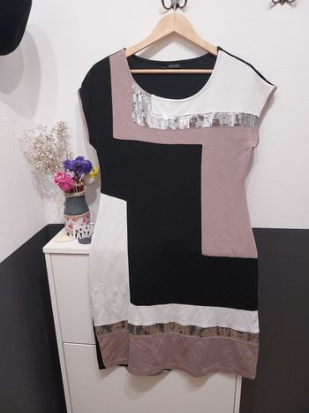 Robe sans manches taille 42