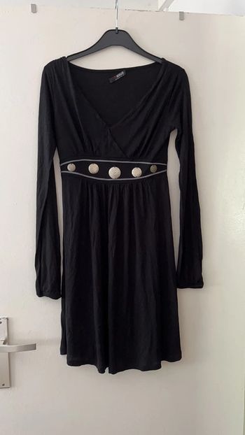 Robe Morgan S style romain a porter avec des spartiates