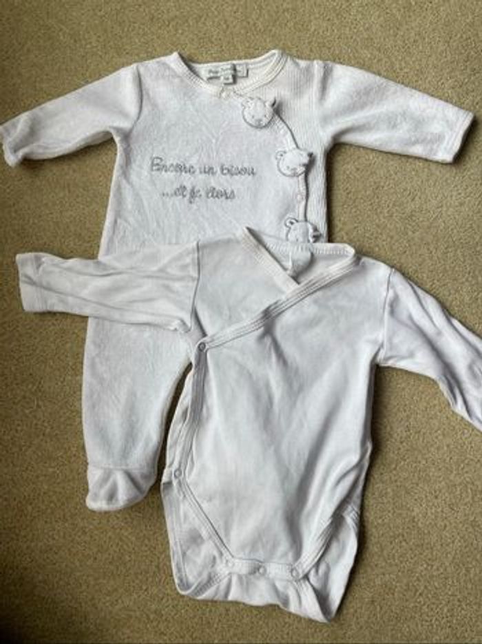 Lot grenouillère et body 1  mois
