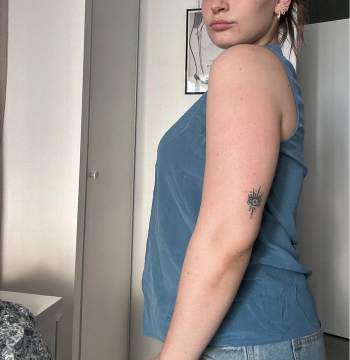 👚 Tee-shirt 100% soie – Monoprix – Taille 38 - photo numéro 4