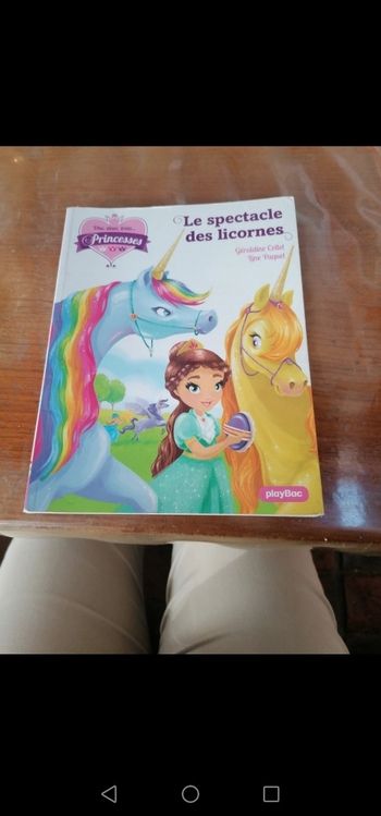 Livre le spectacle des licornes