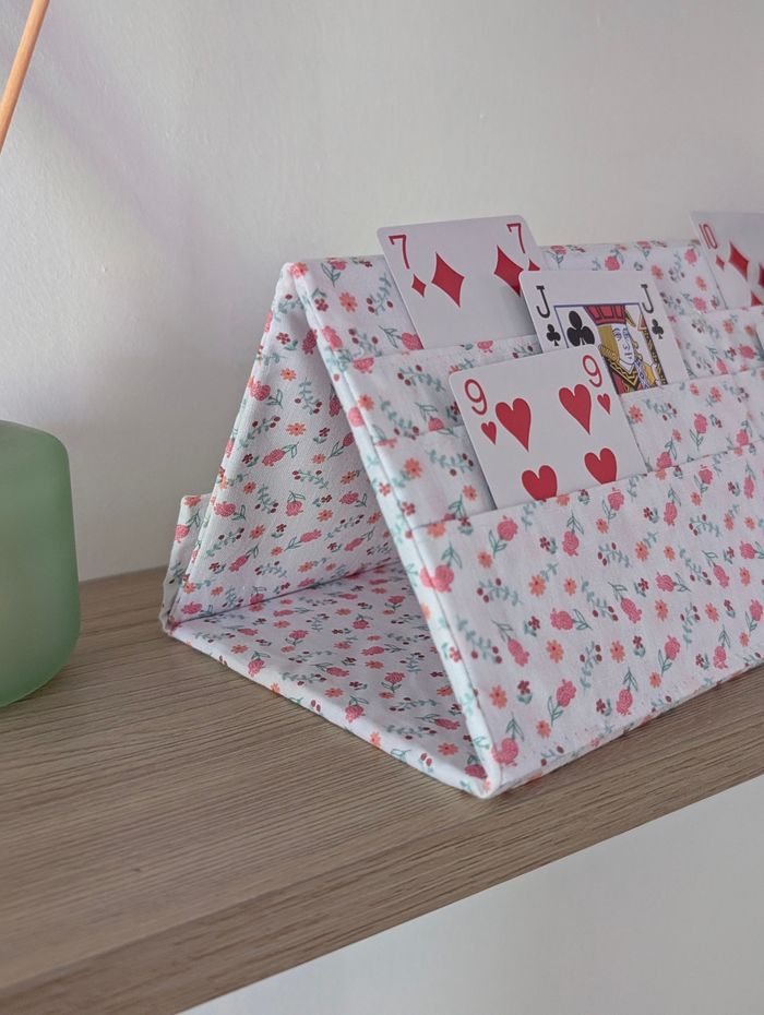 Porte cartes modèle blanc fleuri - photo numéro 2