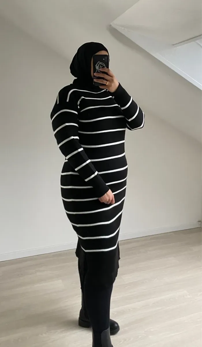 Robe col roulé