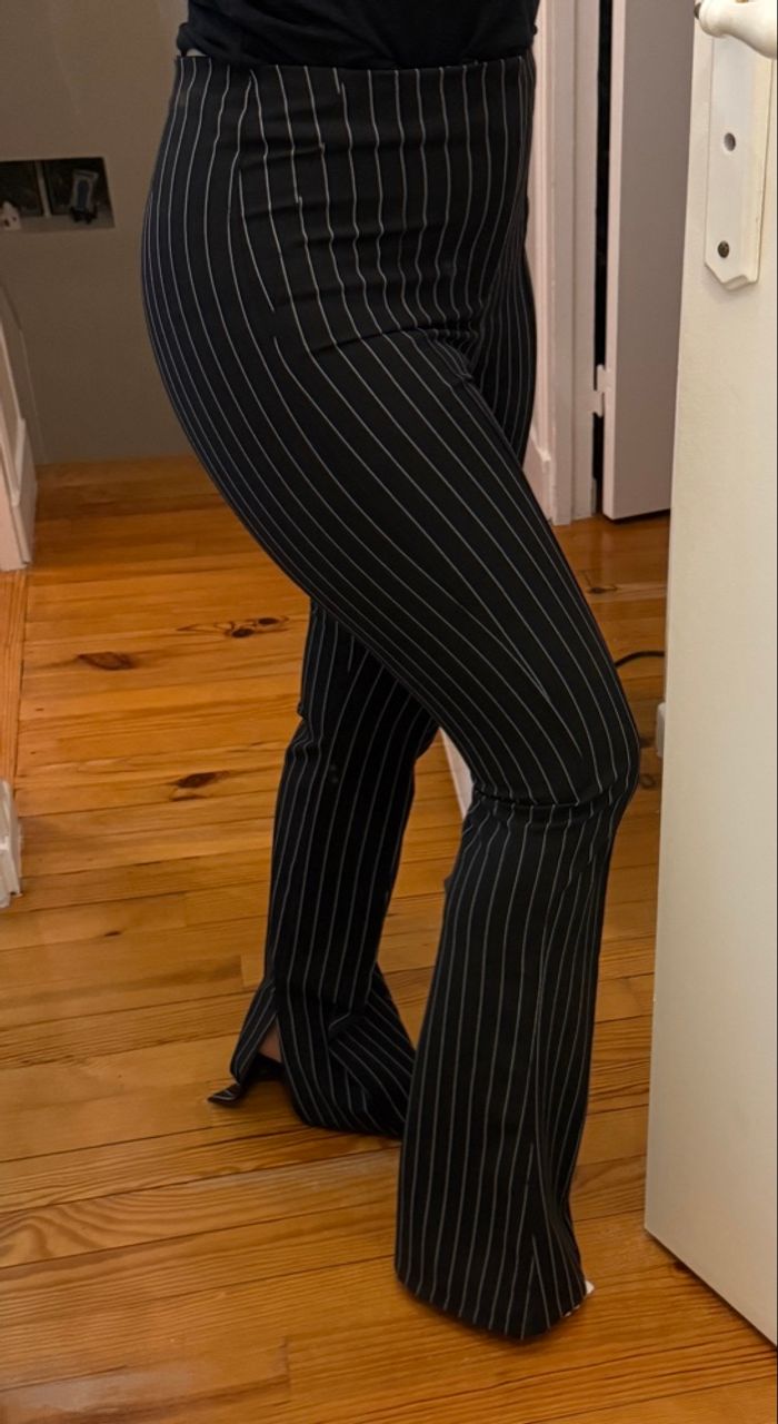 Pantalon noir à rayure Bershka - photo numéro 5