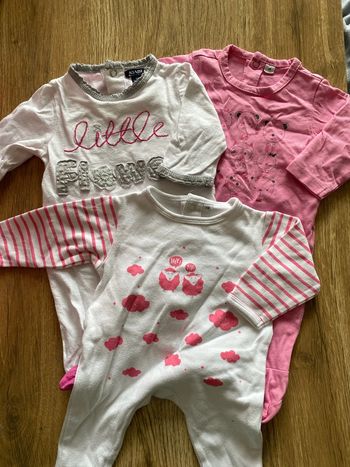 Lot de 3 pyjama taille 1 lois