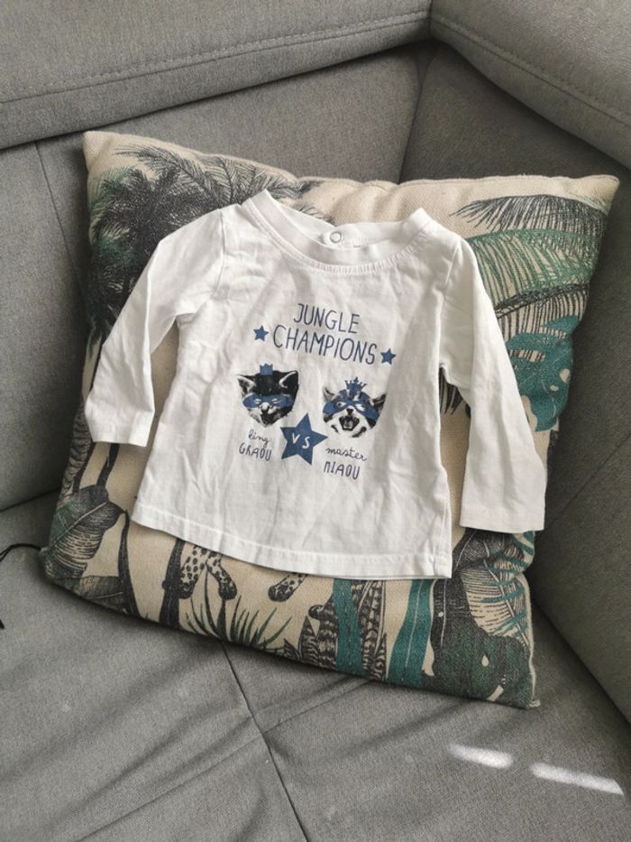 Tee shirt manches longue tape a l'œil