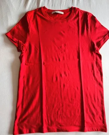 T-shirt rouge