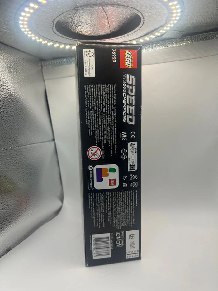 Lego 76923 Mondial Relay - photo numéro 6