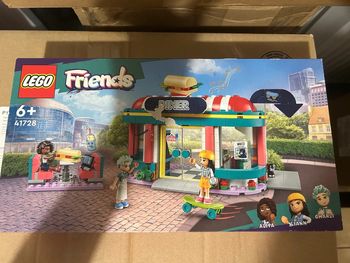 Lego friends 41728 neuf
