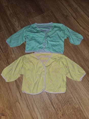 Lot de 2 gilets a pois