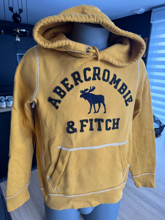 Sweat à capuche Abercrombie et Fitch