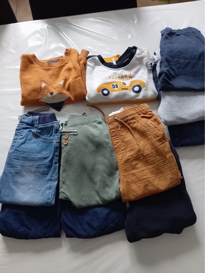 Lot vêtements 2 ans - photo numéro 1