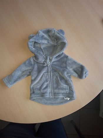 Gilet marque U 3 mois