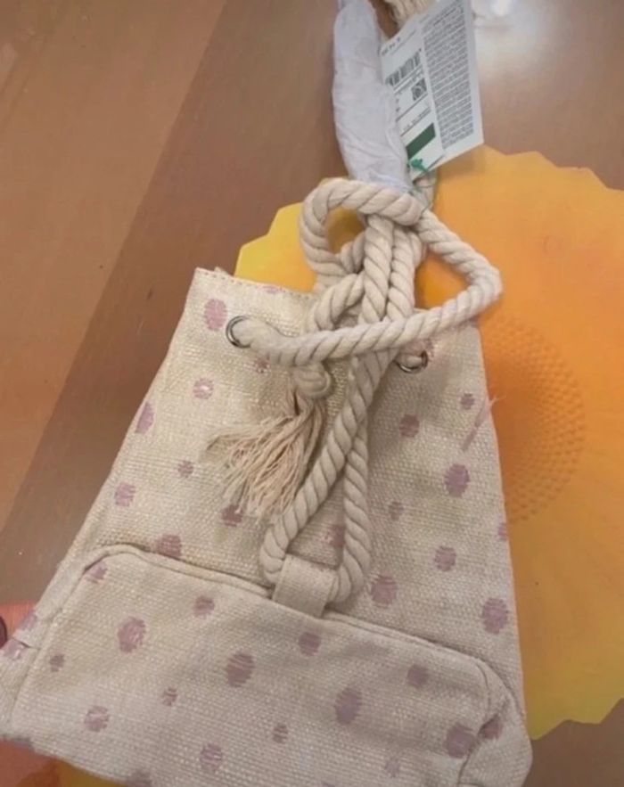 Sac à dos pochon fille Benetton Neuf - photo numéro 2