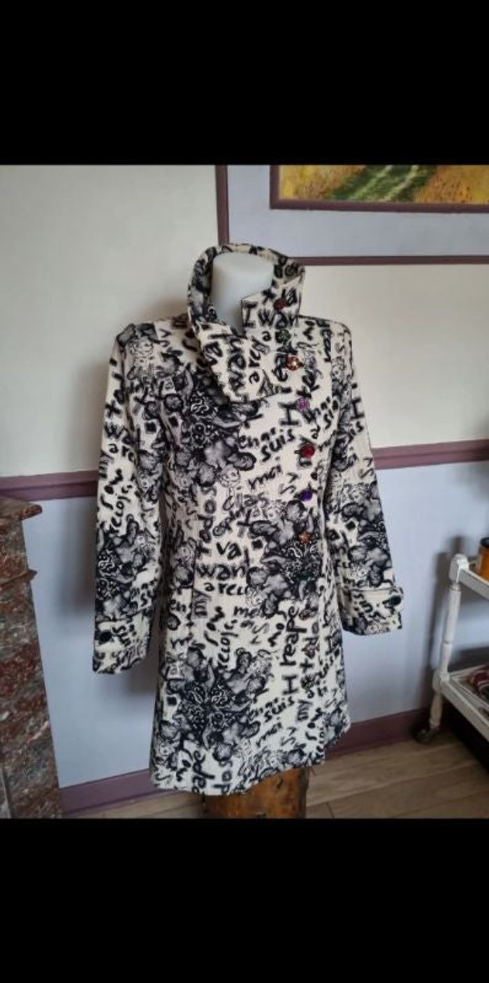 Manteau desigual