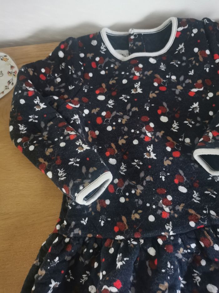 Robe d'hiver bébé fille 36mois petit bateau en très bon état - photo numéro 2
