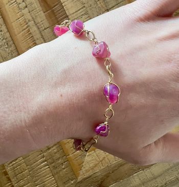 Bracelet de pierres roses