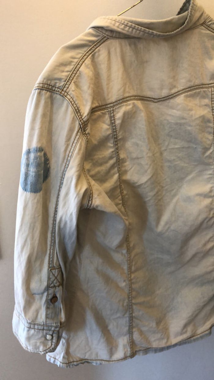 Chemise jeans Zara taille M effet usé - photo numéro 5