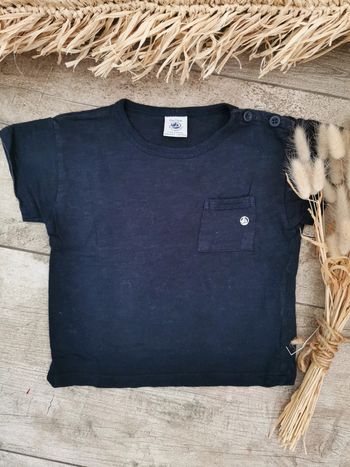 🍉Très joli Teeshirt Petit Bateau bleu marine 12mois🍓