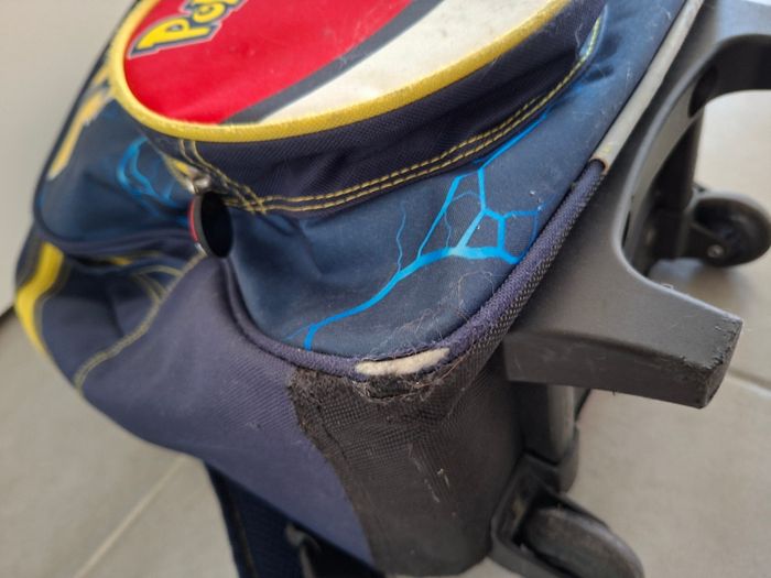 Cartable à roulettes pokémon - photo numéro 7