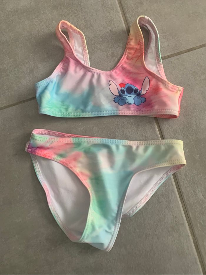 Maillot de bain 2 pièces Stitch neuf