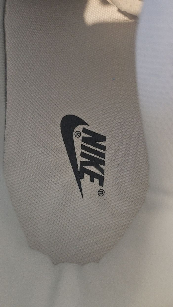 Basket nike neuf - photo numéro 5