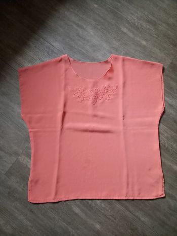 Tee shirt sans manche femme 44