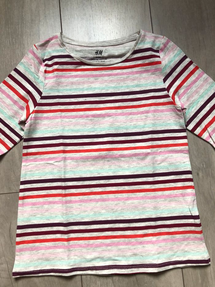 T-shirt longues manches H&M neuf 6-8 ans