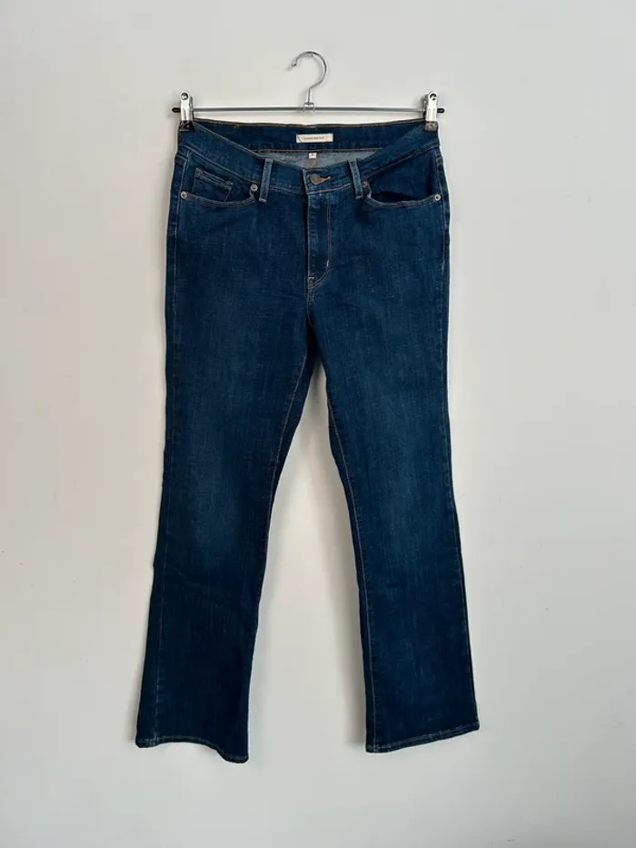 Jean Levi's Femme Marine W29 L32 | Classic Bootcut | Taille 40 | Très Bon État | BP289 - photo numéro 2