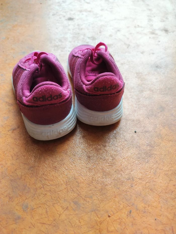 Basket adidas T.21 - photo numéro 2