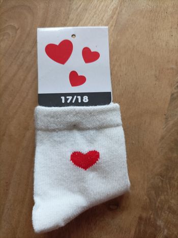 1 paire de chaussettes neuve