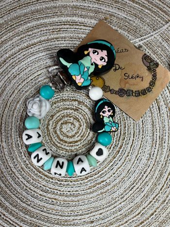 Attache tétine Alladin