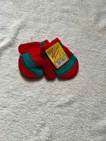 Moufles / gants bébé Taille 6-12 mois Neuf