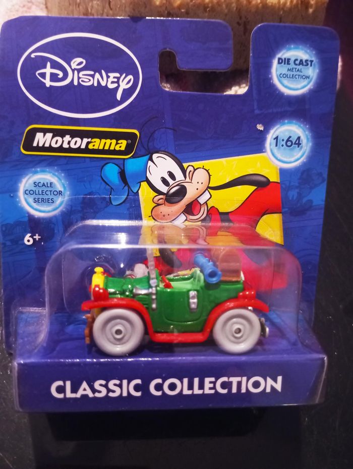 Disney motorama classic collection voiture métal moulé sous pression Neuve 20