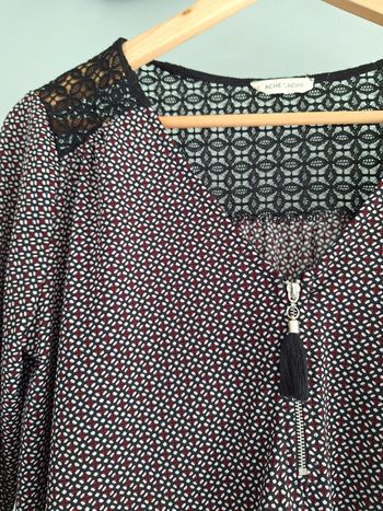 Cache cache taille 42 dentelle