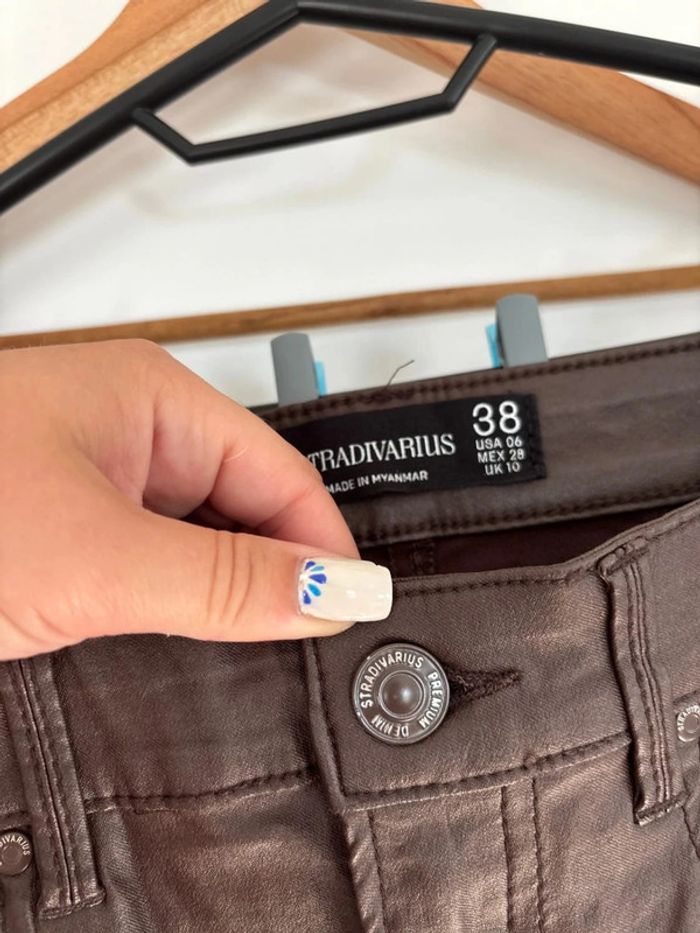 Pantalon skinny simili cuir Marron Stradivarius taille 38 - photo numéro 3