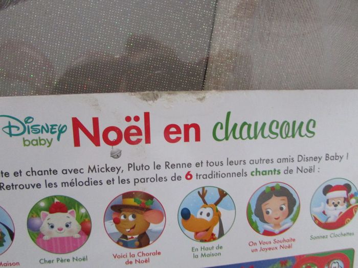 Livre sonore Disney Noël en chansons - photo numéro 7
