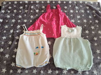Lot 3 robes 1 mois