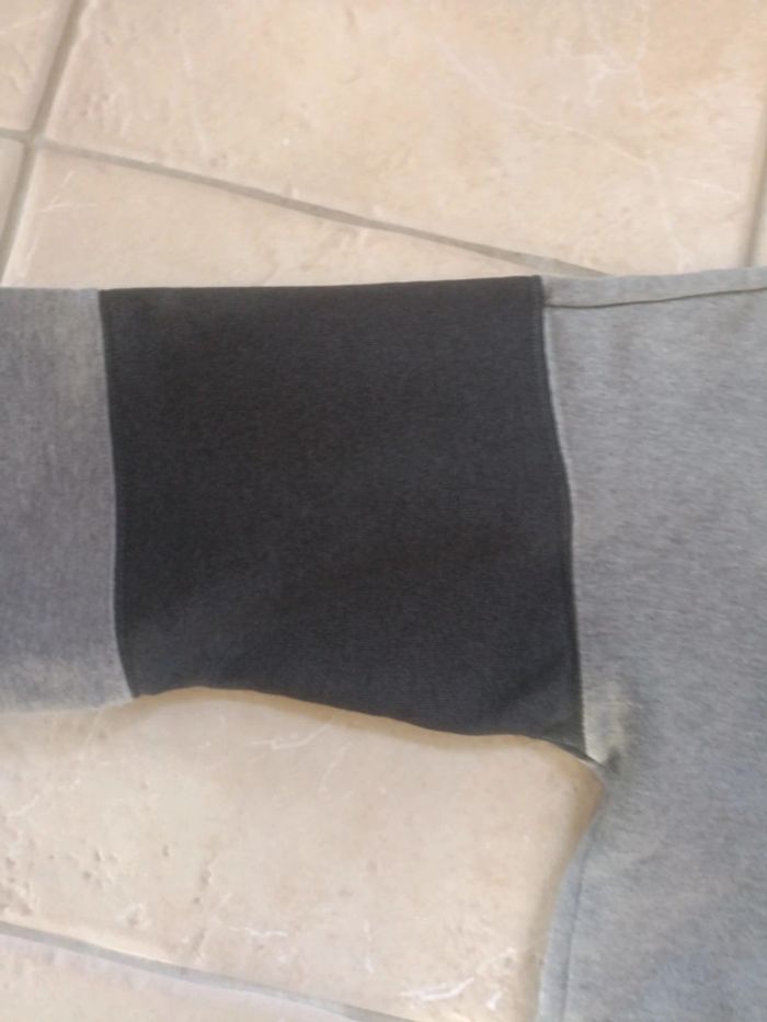 Magnifique pull Nike homme - photo numéro 3