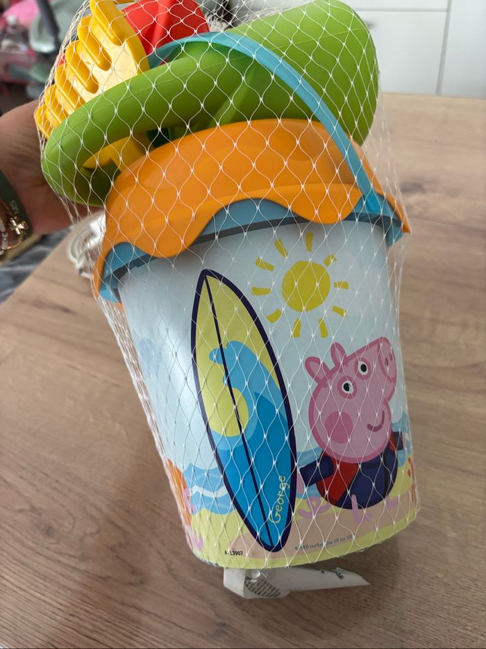 Sceau peppa piG de plage - photo numéro 3