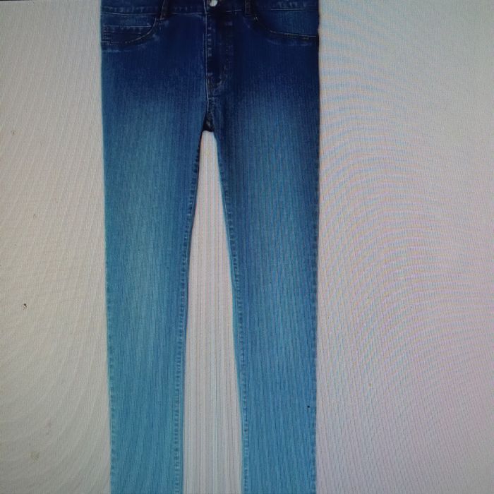 Jeans neuf - photo numéro 2