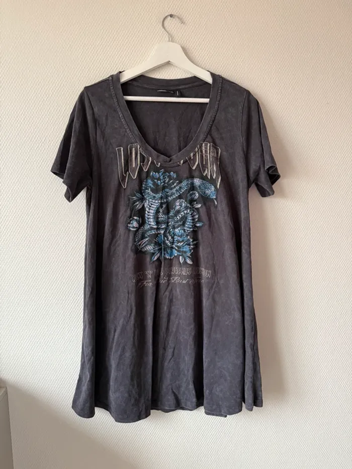 Robe tee shirt